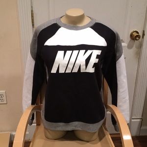 Brand New Nike Top